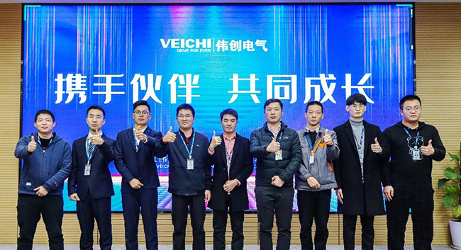 Gruppenfoto der VEICHI-Dozenten